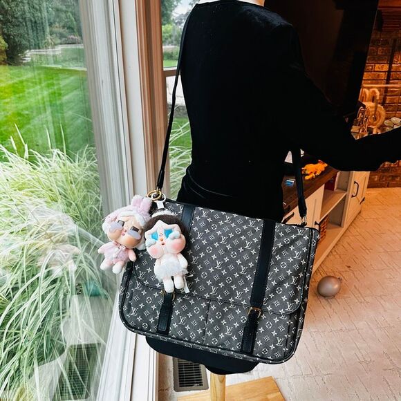 Brand New Louis Vuitton Mini Lin Messenger Baby Bag - Picture 2 of 16